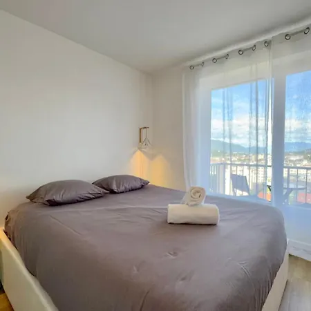 4 Swimming Pool Summer Parking & Superb View! Lägenhet Aix-les-Bains